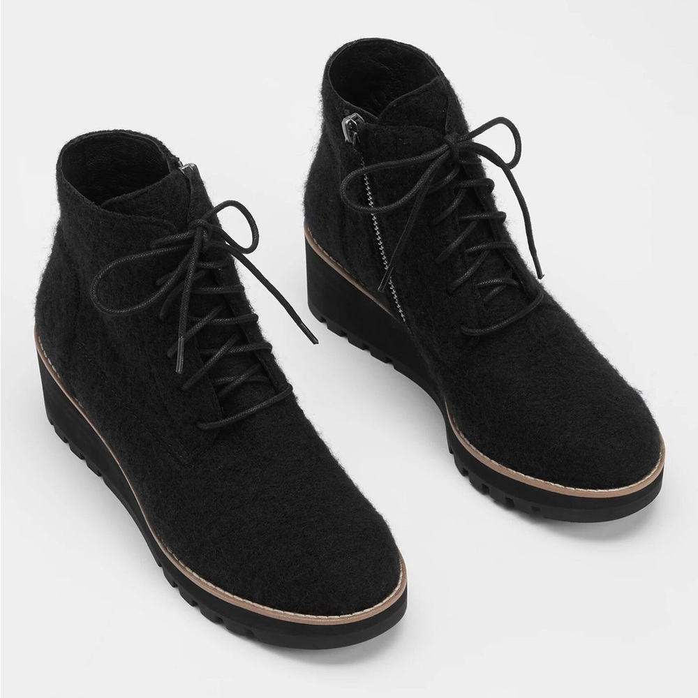 EILEEN FISHER 10 Crew Felted Wool Wedge Booties in Black • Lace Up Ankle Boots - Picture 14 of 16